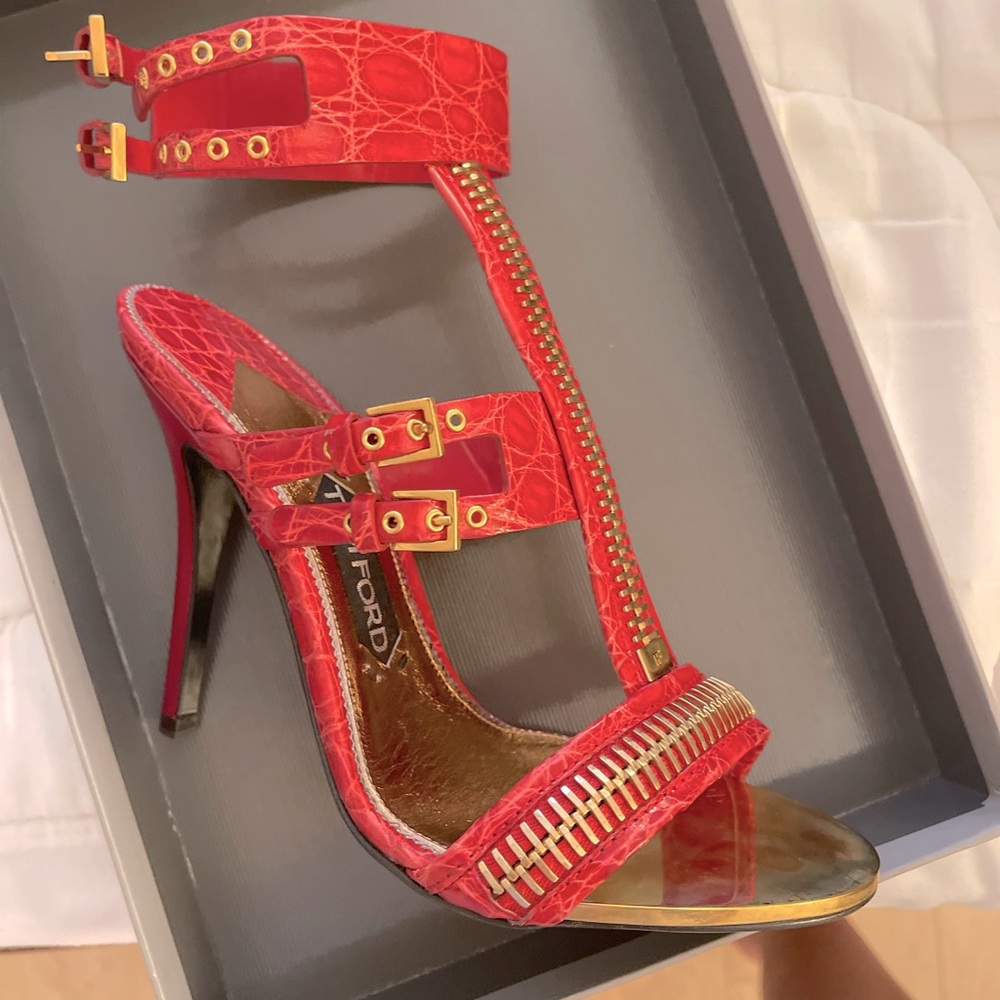 Tom ford alligator print sandal 38.5 red/gold
